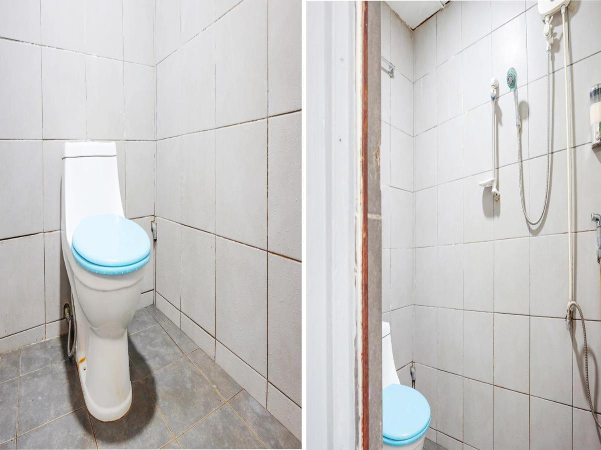 Spot On 90610 Loft Waterfront Hotel กูชิง ภายนอก รูปภาพ